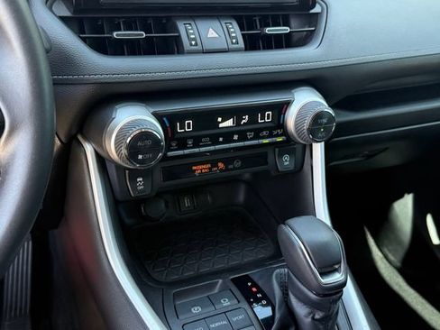Used 2022 Toyota RAV4 XLE Premium FWD image 22