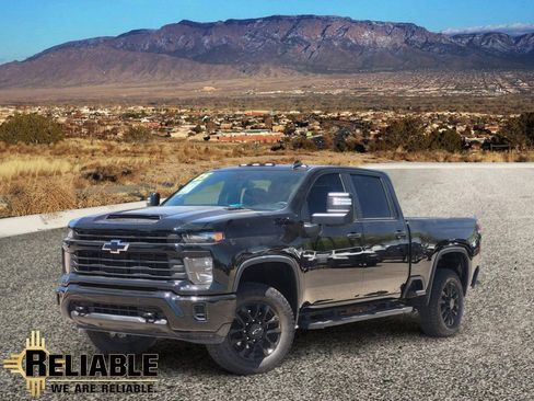 Certified 2025 Chevrolet Silverado 2500 Custom w/ Custom Value Package AWD/4WD image 1