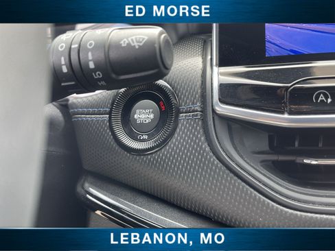 Used 2025 Jeep Compass Latitude w/ Convenience Group AWD/4WD image 19