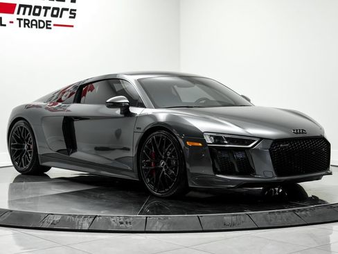Used 2018 Audi R8 V10 AWD/4WD image 3