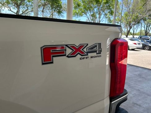 Used 2025 Ford F250 XLT w/ FX4 Off-Road Package AWD/4WD image 17