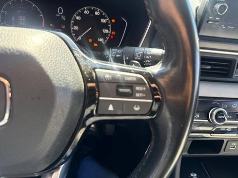 Used 2025 Honda Pilot EX-L image 19