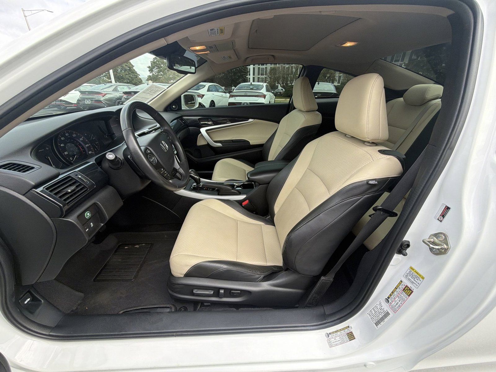 Used 2015 Honda Accord EX-L image 11
