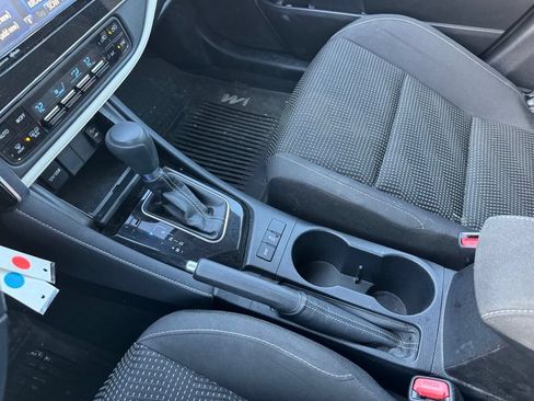 Used 2018 Toyota Corolla iM w/ All-Weather Mat Package FWD image 9