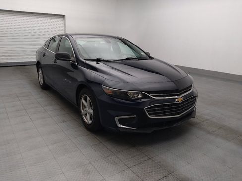 Used 2018 Chevrolet Malibu LS w/ LPO, Convenience Package 1 FWD image 13