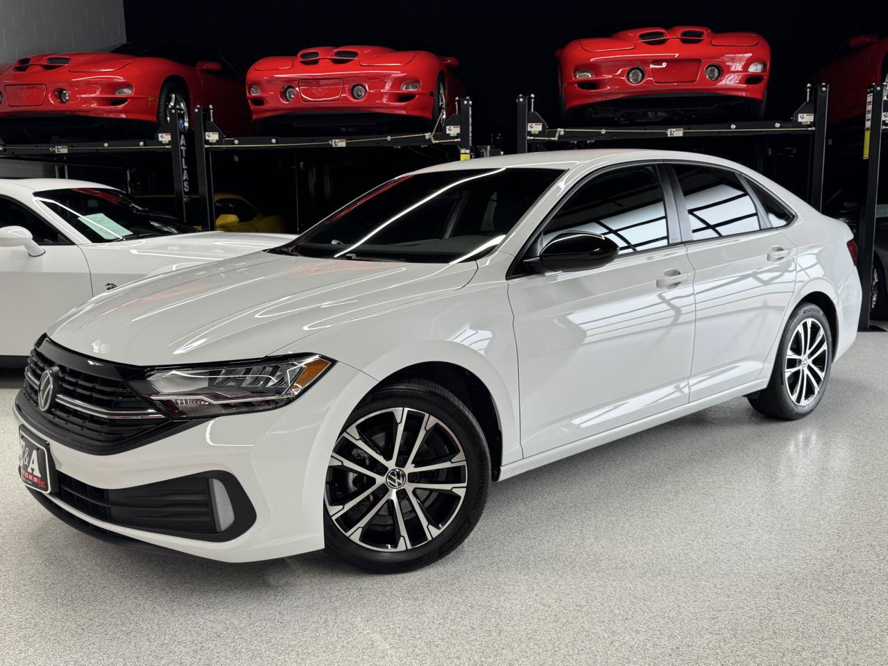 Used 2022 Volkswagen Jetta Sport FWD image 3