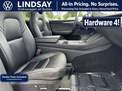 Used 2024 Tesla Model Y Long Range AWD/4WD image 12