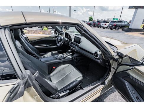 Used 2023 MAZDA MX-5 Miata Grand Touring w/ Weather Package image 22