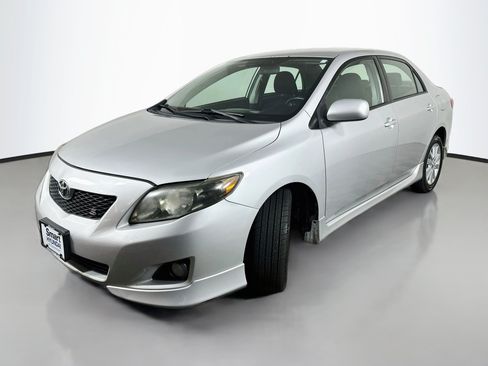 Used 2009 Toyota Corolla S FWD image 3