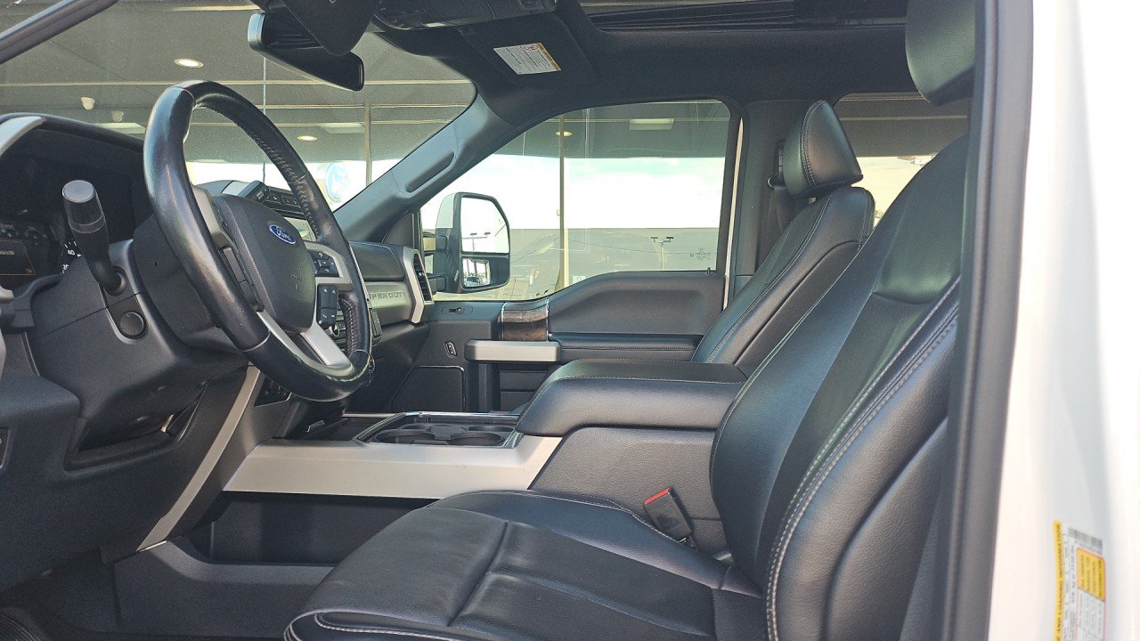 Used 2022 Ford F250 Lariat w/ Lariat Ultimate Package AWD/4WD image 10
