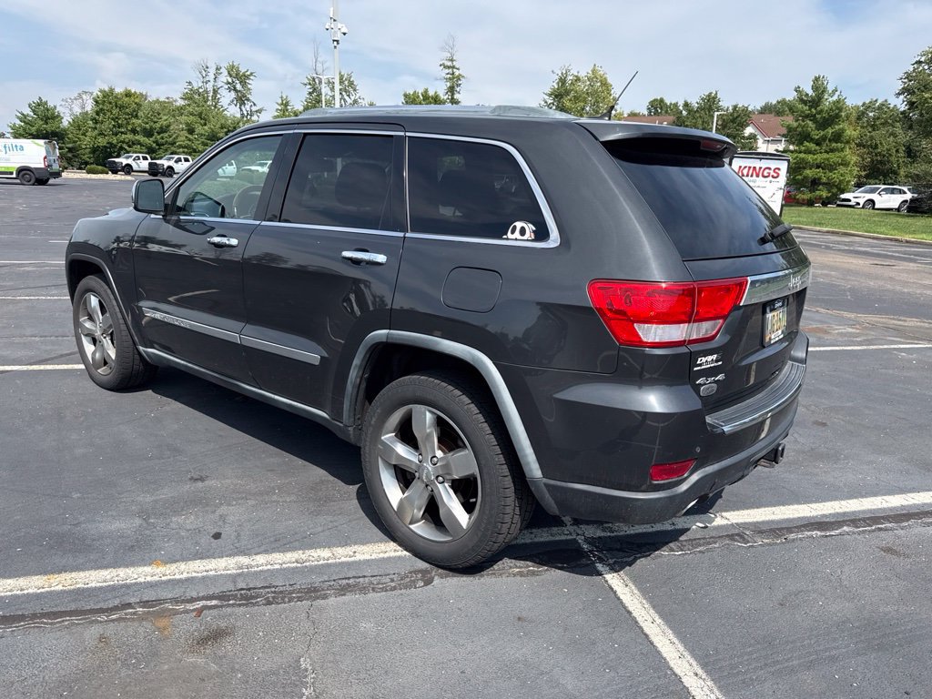 Used 2011 Jeep Grand Cherokee Overland AWD/4WD image 5