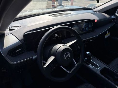 New 2026 Nissan Kicks SV w/ SV Premium Package image 17