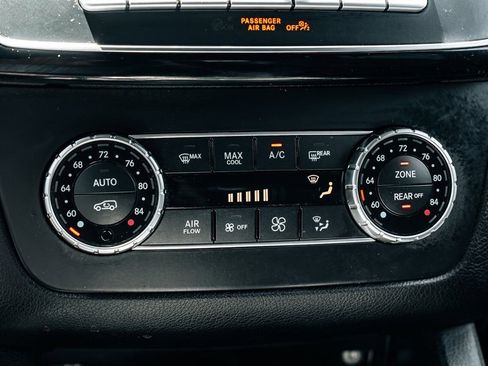 Used 2017 Mercedes-Benz GLS 450 4MATIC image 29