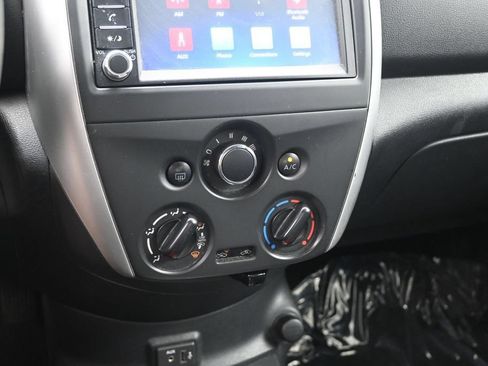 Used 2019 Nissan Versa SV FWD image 18