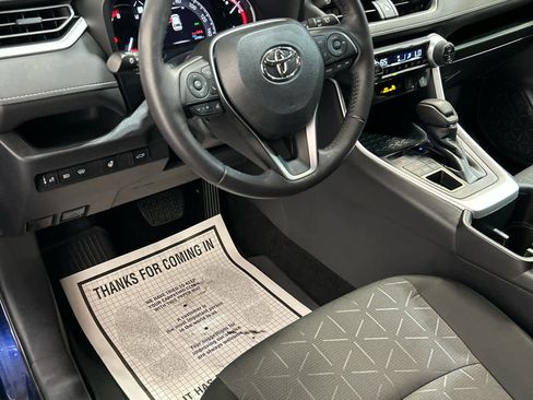 Certified 2023 Toyota RAV4 XLE w/ Convenience Package AWD/4WD image 10