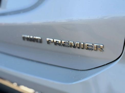 Used 2019 Chevrolet Equinox Premier image 21