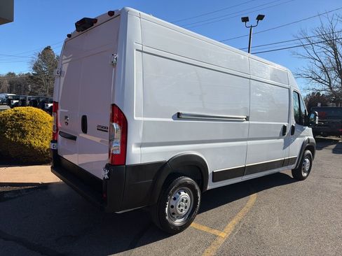 Used 2023 RAM ProMaster 2500 image 3