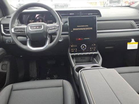 New 2026 GMC Terrain Elevation w/ Elevation Premium Package image 8