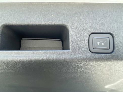 New 2026 Chevrolet Traverse LT image 24