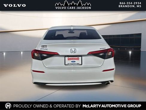 Used 2023 Honda Civic Sport image 5