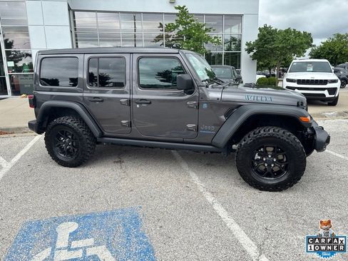 Used 2025 Jeep Wrangler Unlimited Sport S 4xe AWD/4WD image 30