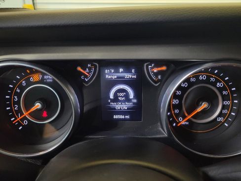 Used 2018 Jeep Wrangler Unlimited Sport AWD/4WD image 23