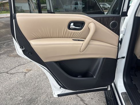 Used 2023 Nissan Armada Platinum w/ Captain's Chairs Package AWD/4WD image 13