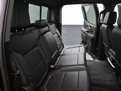 Used 2020 GMC Sierra 1500 SLT w/ SLT Premium Plus Package AWD/4WD image 23