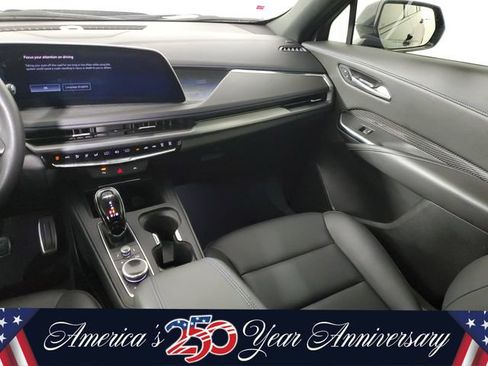 Used 2025 Cadillac XT4 Sport w/ LPO, Floor Liner Package FWD image 16
