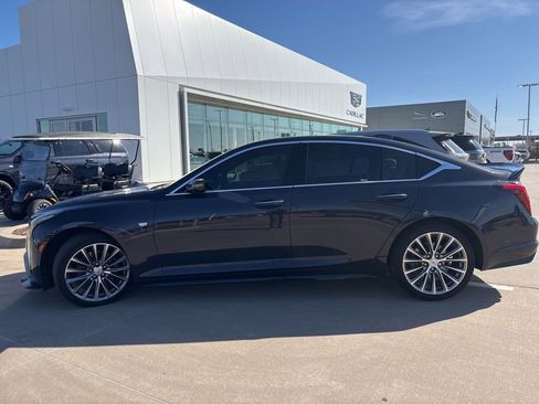 Used 2025 Cadillac CT5 Premium Luxury image 4