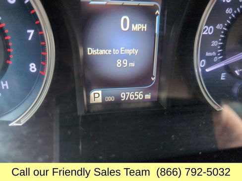 Used 2016 Toyota Camry LE image 19