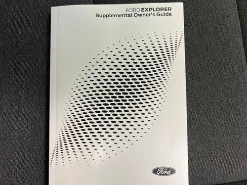 Used 2025 Ford Explorer Active image 29