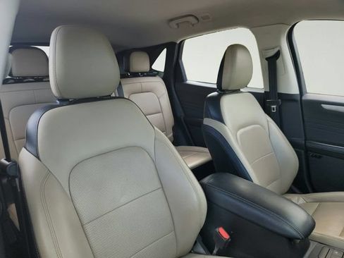 Used 2022 Ford Escape SEL FWD image 21