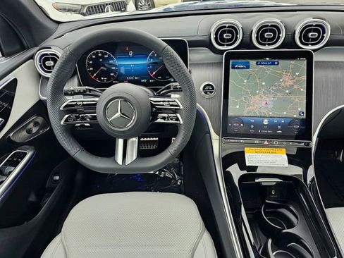 New 2026 Mercedes-Benz GLC 300 4MATIC image 30
