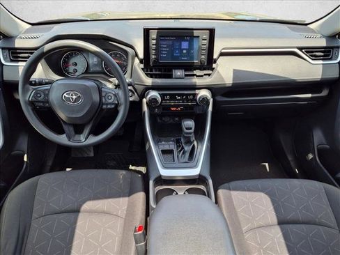 Certified 2019 Toyota RAV4 XLE FWD image 17