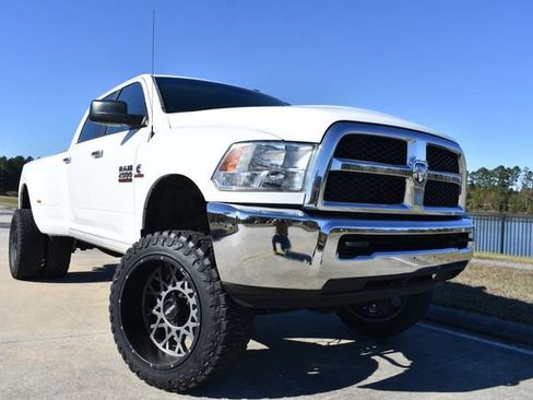 Used 2017 RAM 2500 SLT image 1