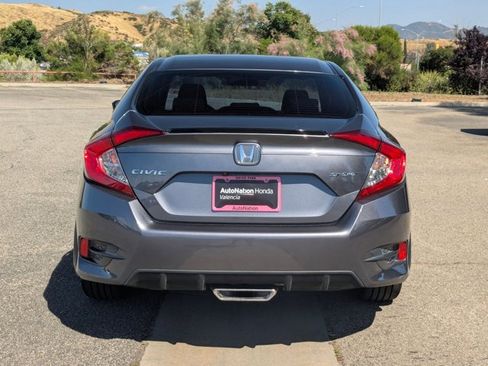 Used 2020 Honda Civic Sport image 7