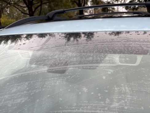 Used 2020 Subaru Crosstrek 2.0i Limited w/ Moonroof Package w/Navigation image 3