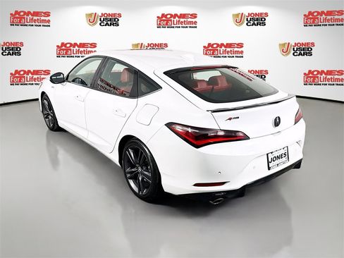 Used 2023 Acura Integra A-Spec image 2