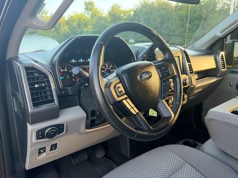 Used 2018 Ford F150 XLT w/ Equipment Group 302A Luxury RWD image 10