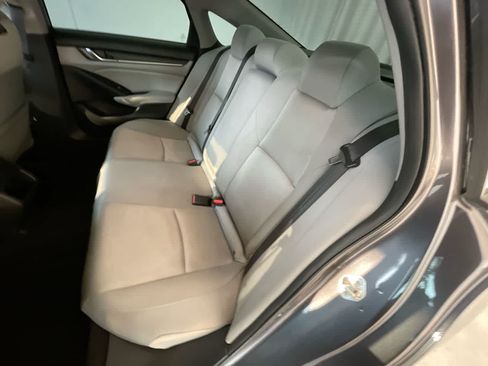 Used 2019 Honda Accord LX image 21