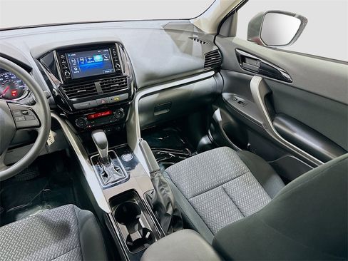 Used 2024 Mitsubishi Eclipse Cross ES image 22