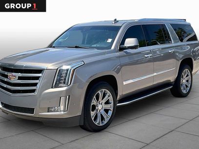 Used 2019 Cadillac Escalade ESV Luxury
