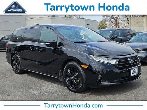 Certified 2023 Honda Odyssey Sport image 1