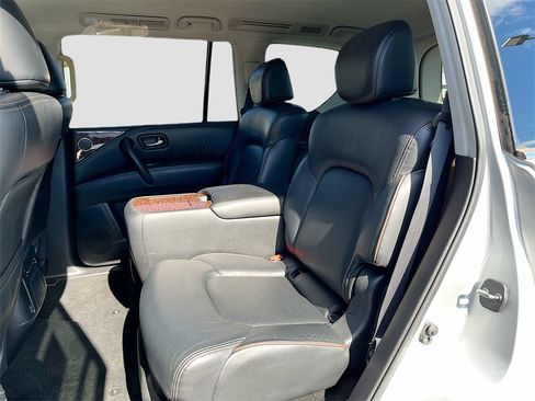 Used 2020 Nissan Armada SL w/ Premium Package image 23
