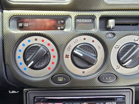 Used 2001 Toyota MR2 image 28