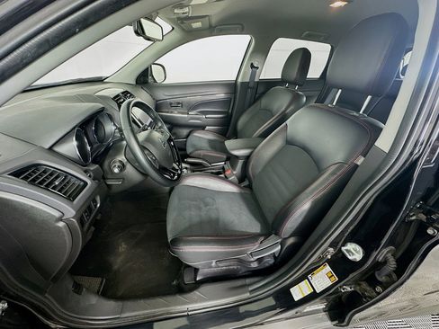Used 2024 Mitsubishi Outlander Sport AWD image 13