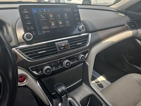 Used 2018 Honda Accord EX-L image 19