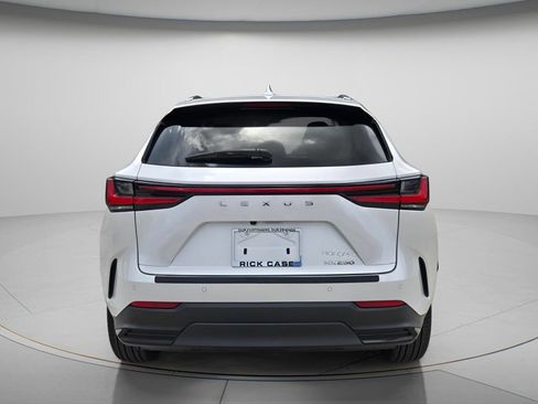 Used 2024 Lexus NX 250 FWD w/ Cold Area Package image 5