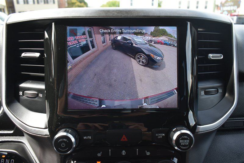 Used 2022 RAM 1500 Big Horn AWD/4WD image 21